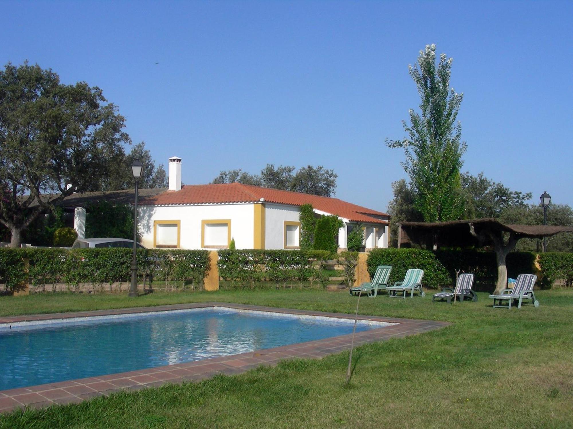 Finca Dehesa Tres Riveros Herrera de Alcántara Exterior foto
